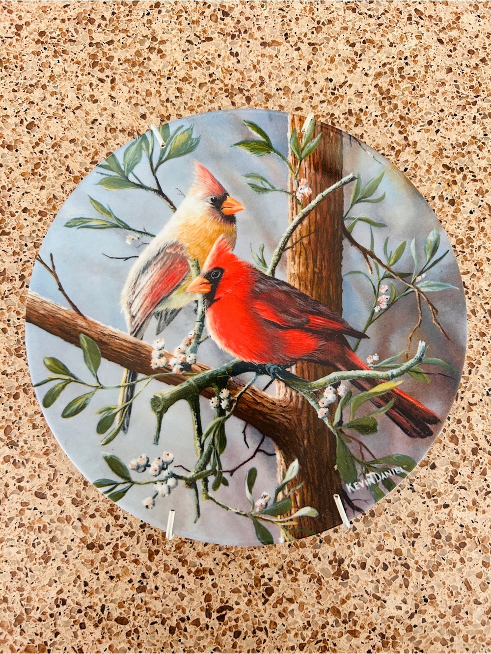 The Cardinal 1985 Vintage Collectors Plate